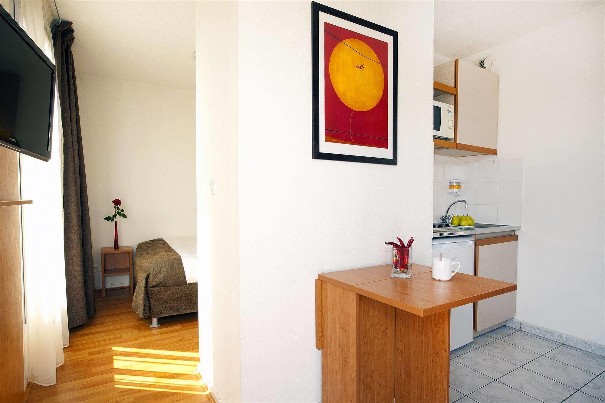 Sejours & Affaires Nantes La Beaujoire Aparthotel Εξωτερικό φωτογραφία